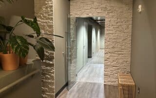 commercial painting - clear coatings